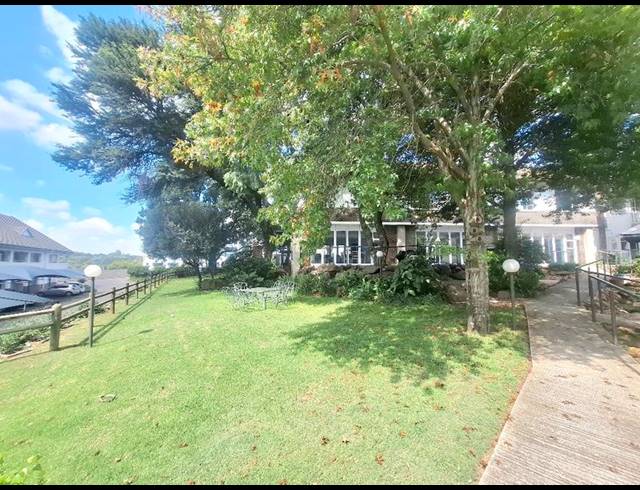 2 BEDROOM APARTMENT FOR SALE IN LONEHILL